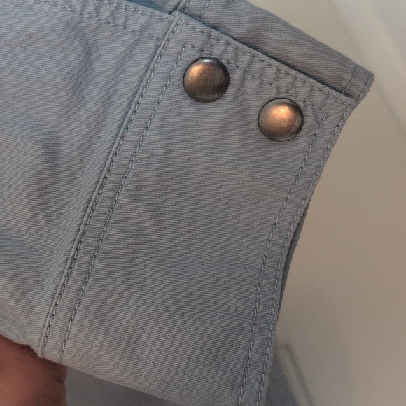 Cabi Cropped fall light jacket light blue size L EUC - Picture 7 of 12